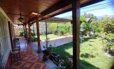 Casa en Venta en VENDO GRAN PARCELA USO COMERCIAL U HABITACIONAL IDEAL PARA HACER LOTEOS INMOBILIARIO