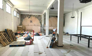 Bodega comercial en venta en Colinas de San Mateo