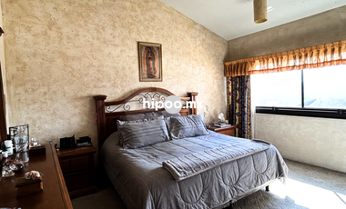 Casa en condominio en venta en Paseos del Bosque
