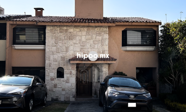 Casa en condominio en venta en Paseos del Bosque