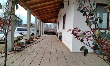 Exclusiva Casa en Parcela en Molina, Curicó.