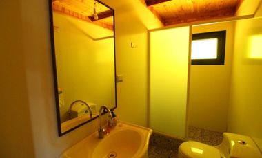 Maravillosa parcela con casa, quincho y piscina.