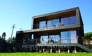 Pichilemu, Preciosa casa con maravillosa vista a Punta de Lobos