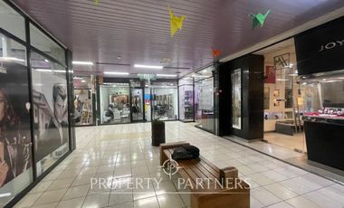 Se vende amplio local comercial en Mall Mirage a pasos de Av. Alemania