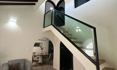 Casa Amueblada de 3 recámaras en RENTA, Priv. 33-A, Ciudad Del Carmen