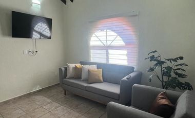 Casa Amueblada de 3 recámaras en RENTA, Priv. 33-A, Ciudad Del Carmen
