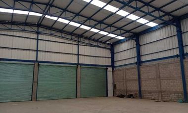 Bodega Comercial en renta - Santa Maria Ajoloapan - 1,200 m2
