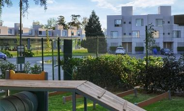 VENTA DE RESIDENCIA EN RESEVA DE LOS JINETES