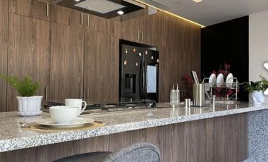 VENTA DE RESIDENCIA EN RESEVA DE LOS JINETES