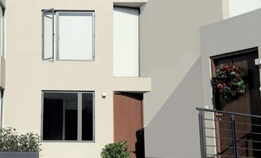 VENTA DE RESIDENCIA EN RESEVA DE LOS JINETES