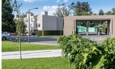 VENTA DE RESIDENCIA EN RESEVA DE LOS JINETES