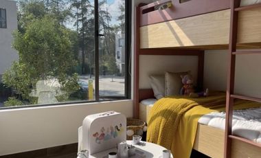 VENTA DE RESIDENCIA EN RESEVA DE LOS JINETES