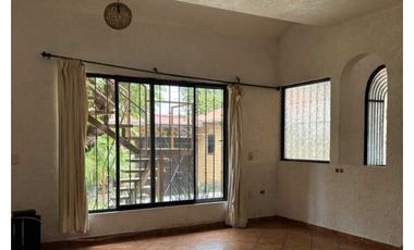 CASA EN VENTA EN AMPLIACION BUGAMBILIAS JIUTEPEC MORELOS