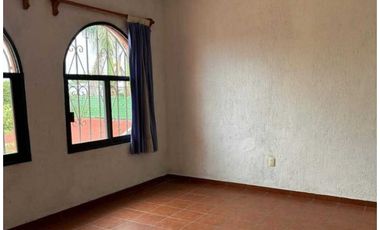CASA EN VENTA EN AMPLIACION BUGAMBILIAS JIUTEPEC MORELOS