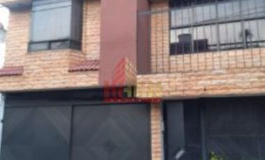PASEOS DE CHURUBUSCO, IZTAPALAPA, CDMX CASA EN VENTA