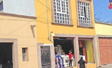 CENTRO, CASA CON LOCALES, VENTA, TECOZAUTLA, HIDALGO.