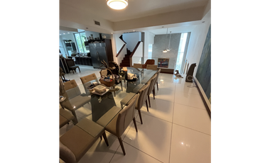 Se vende casa en San Francisco