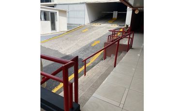 Local para venta en Via Veneto, frente al Hotel El Panama