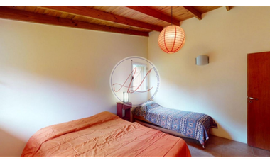 CASA / URTUBEY AL 900