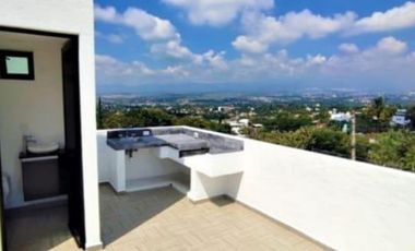 CASA AL SUR DE CUERNAVACA - 3 DE MAYO