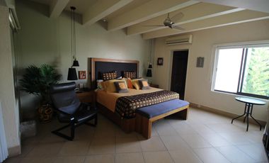 HERMOSA CASA EN FRACC. BURGOS