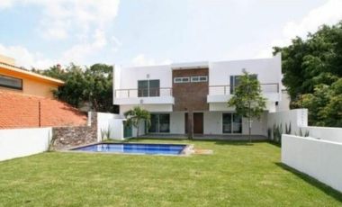 CASA EN BURGOS BUGAMBILIAS VIG 24/7