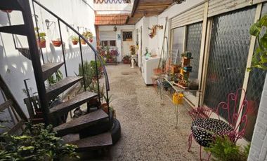Departamento Tipo Casa en venta en Lanus Oeste