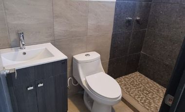 CASA EN VENTA EN JARDINES DE LA MESA TIJUANA COTO 4