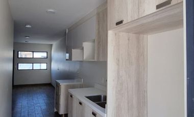 CASA EN VENTA EN JARDINES DE LA MESA TIJUANA COTO 4