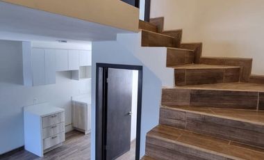 CASA EN VENTA EN JARDINES DE LA MESA TIJUANA COTO 4