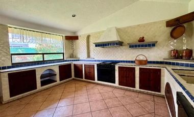 VENTA CASA en el Cristo con Jardín Grande tipo Hacienda