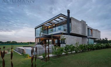 Casa en Pilará I Mallmann Propiedades