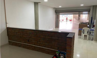 Vendo local en Girardota en zona comidas