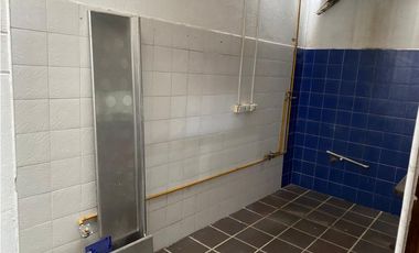 Vendo local en Girardota en zona comidas