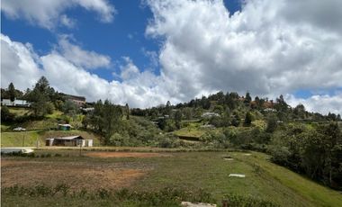 Vendo Lote en Condominio  en Las Palmas