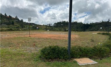 Vendo Lote en Condominio  en Las Palmas