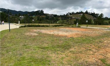 Vendo Lote en Condominio  en Las Palmas