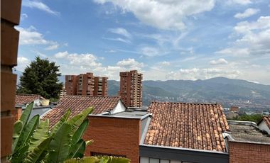 Venta Casa unidad cerrada  el Tesoro el Poblado