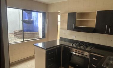 Venta Casa unidad cerrada  el Tesoro el Poblado