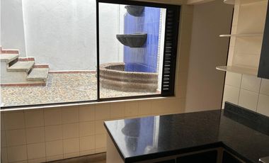 Venta Casa unidad cerrada  el Tesoro el Poblado