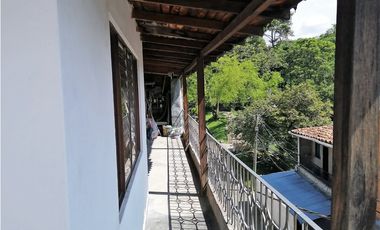 VENTA CASA ESQUINERA BARRIO LOPEZ DE MESA/CORDOBA
