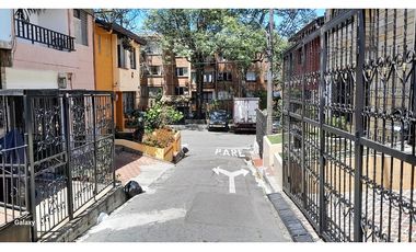 VENTA  CASA BIFAMILIAR  LOPEZ DE MESA  MEDELLIN
