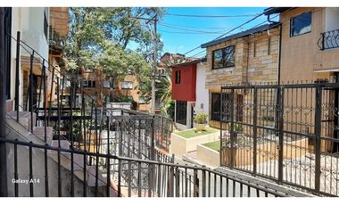 VENTA  CASA BIFAMILIAR  LOPEZ DE MESA  MEDELLIN