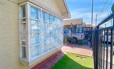 Casa en Venta en Av. primera transversal con baldomero lillo