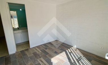 Casa en Venta en Av. primera transversal con baldomero lillo