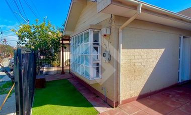 Casa en Venta en Av. primera transversal con baldomero lillo
