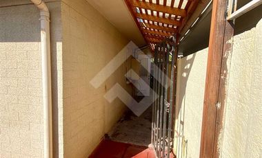 Casa en Venta en Av. primera transversal con baldomero lillo