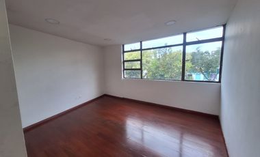 CASA EN ARRIENDO EN AVENIDA SANTANDER/MANIZALES