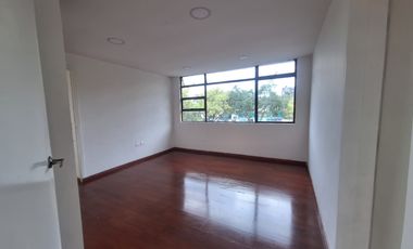 CASA EN ARRIENDO EN AVENIDA SANTANDER/MANIZALES