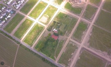 Terreno en  Venta en Barrio Don Aldo